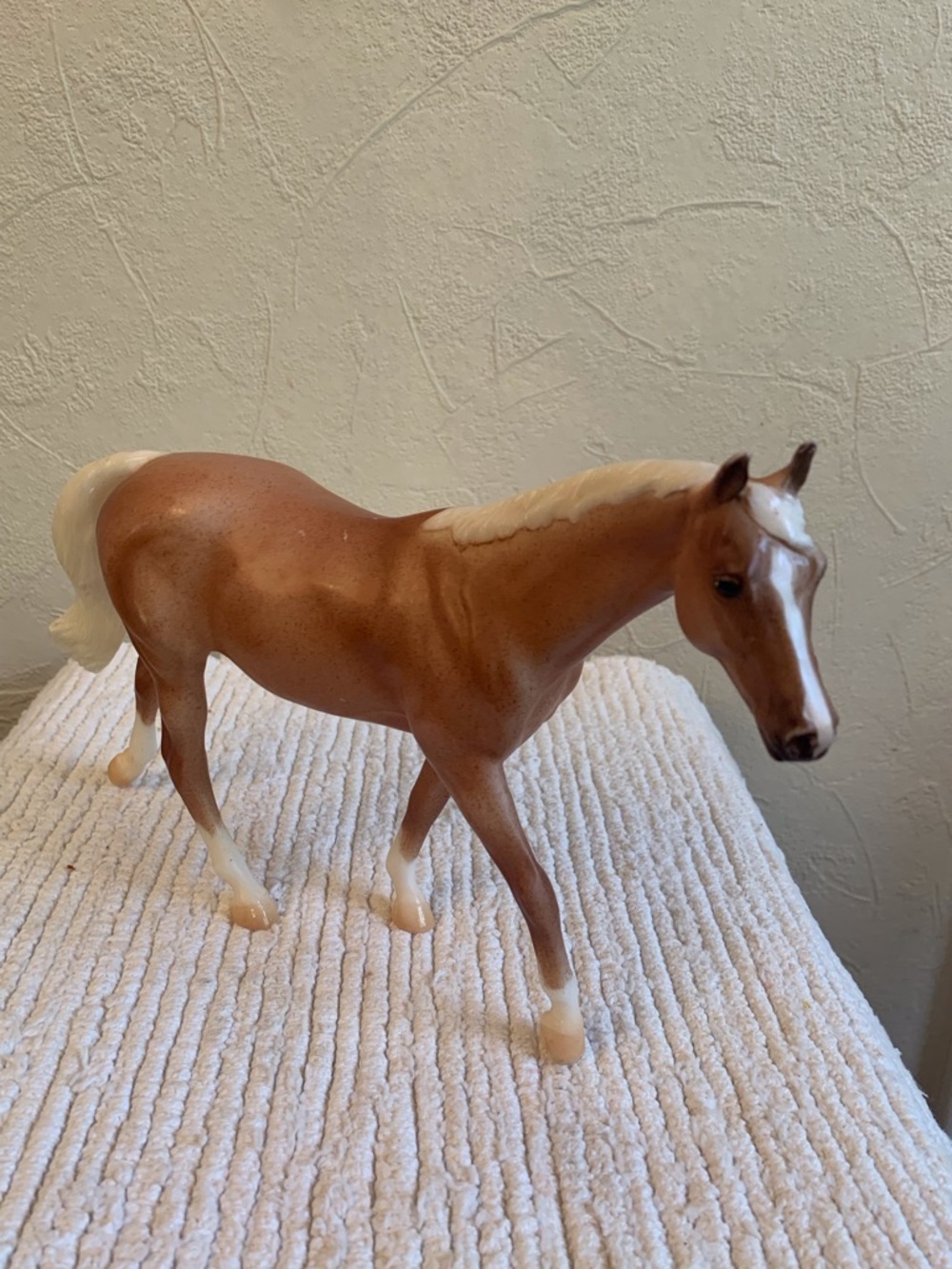 Breyer Palomino Model Horse Figure - Brown & White